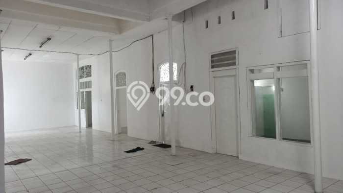 Dijual Rumah Premium dengan Fasilitas Sekitar Komplit di Bubutan, Surabaya Dijual Rumah Premium dengan Fasilitas Sekitar Komplit di Bubutan, Surabaya