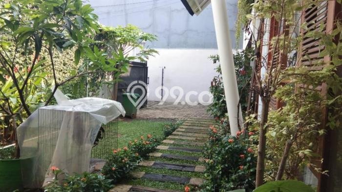 Rumah Eksklusif Dijual LT 299m2 di Pasar Minggu, Jakarta Selatan Rumah Eksklusif Dijual LT 299m2 di Pasar Minggu, Jakarta Selatan