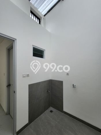 Rumah Luas Asri 3 KT Siap Pakai di Sunter Jakarta Utara Rumah Luas Asri 3 KT Siap Pakai di Sunter Jakarta Utara