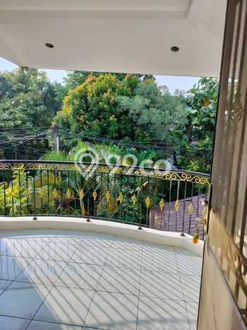 Rumah Modern Minimalis 4 KT Bisa Langsung Pindah di Kelapa Gading Rumah Modern Minimalis 4 KT Bisa Langsung Pindah di Kelapa Gading