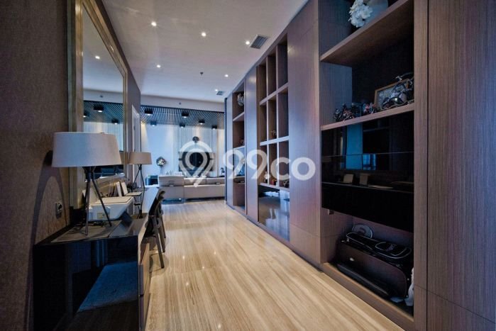 Dijual Apartemen Luxury di Mayjen Sungkono 4 Kamar & 3 Kamar Mandi Dijual Apartemen Luxury di Mayjen Sungkono 4 Kamar & 3 Kamar Mandi