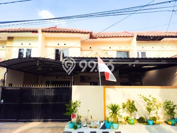 Dijual Cepat Rumah Favorit Siap Huni LB 250m2 di Wiyung, Surabaya Dijual Cepat Rumah Favorit Siap Huni LB 250m2 di Wiyung, Surabaya