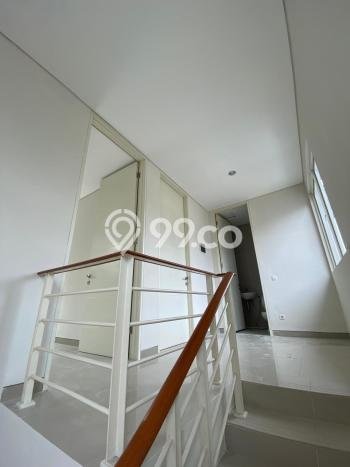Disewakan! Rumah 3 Kamar Tidur &
2 Kamar Mandi di Citraland, Surabaya Disewakan! Rumah 3 Kamar Tidur &
2 Kamar Mandi di Citraland, Surabaya