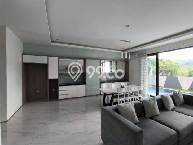 Hunian Mewah LB 330m2 Siap Pakai Desain Elegan di Jangli, Semarang Hunian Mewah LB 330m2 Siap Pakai Desain Elegan di Jangli, Semarang