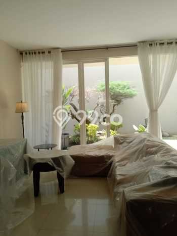 Rumah sewa siap pakai 4 Kamar Tidur di Bukit Sari, Semarang Rumah sewa siap pakai 4 Kamar Tidur di Bukit Sari, Semarang