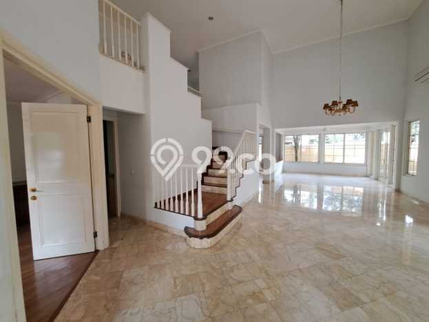 Rumah area Lippo Karawaci, 4 KM, Lingkungan Potensial Rumah area Lippo Karawaci, 4 KM, Lingkungan Potensial