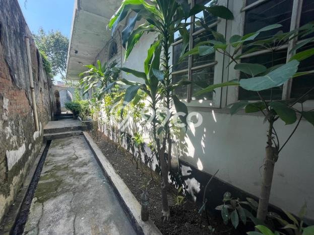 Komersial Dijual di Margahayu Bandung dengan Luas Bangunan 1000m2 Komersial Dijual di Margahayu Bandung dengan Luas Bangunan 1000m2