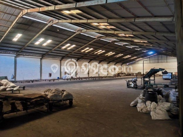 Unit Pabrik Dijual di Majalaya Bandung Luas Tanah 18597m2, Luas Bangunan 17500m2 Unit Pabrik Dijual di Majalaya Bandung Luas Tanah 18597m2, Luas Bangunan 17500m2