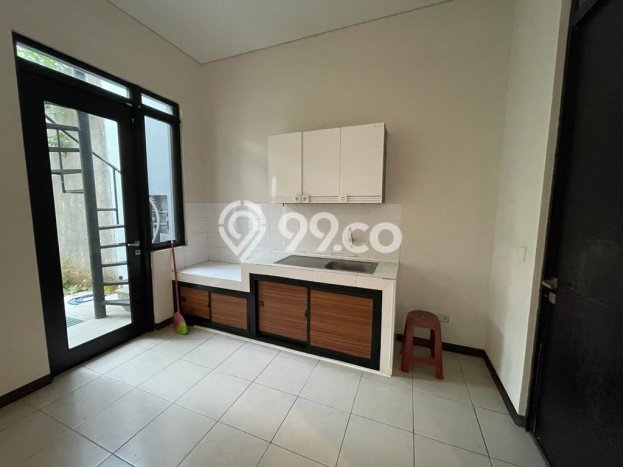 Rumah Sewa Bandung LT 180m2 LB 135m2 Kawasan Kota Baru Parahyangan Rumah Sewa Bandung LT 180m2 LB 135m2 Kawasan Kota Baru Parahyangan