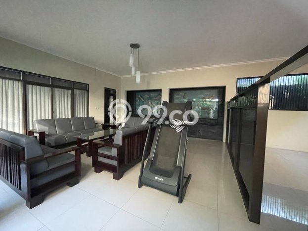 Hunian Elit LB 400m2 Siap Pakai Desain Elegan di Kota Baru Parahyangan, Bandung Hunian Elit LB 400m2 Siap Pakai Desain Elegan di Kota Baru Parahyangan, Bandung