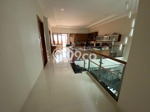 Rumah Luxury Modern Tanpa Renovasi di Pasteur Bandung Rumah Luxury Modern Tanpa Renovasi di Pasteur Bandung