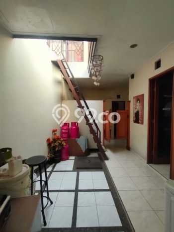 Dijual Rumah Eksklusif 2 KT di Buah Batu, Bandung Dijual Rumah Eksklusif 2 KT di Buah Batu, Bandung