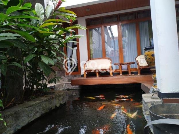 Rumah Elit LB 1200m2 Siap Pakai Desain Elegan di Sarijadi, Bandung Rumah Elit LB 1200m2 Siap Pakai Desain Elegan di Sarijadi, Bandung