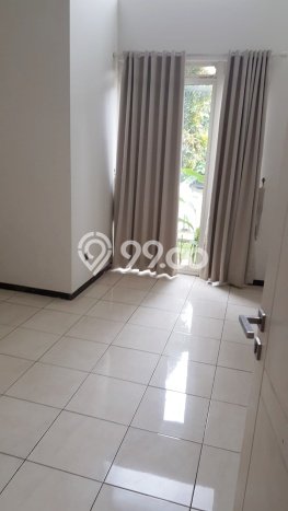 Disewakan! Rumah 3 Kamar Tidur &
1 Kamar Mandi di Kota Baru Parahyangan, Bandung Disewakan! Rumah 3 Kamar Tidur &
1 Kamar Mandi di Kota Baru Parahyangan, Bandung