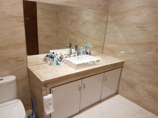 For Sale! Luxury House LT 350m2 Desain Modern di Kota Baru Parahyangan For Sale! Luxury House LT 350m2 Desain Modern di Kota Baru Parahyangan