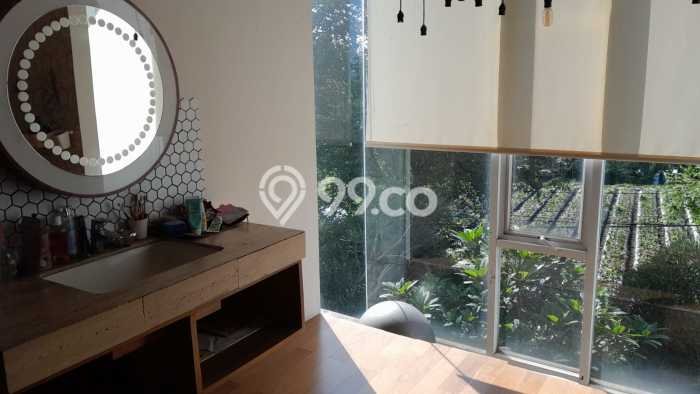 Ready to Use! Premium House LT 585m2 Desain Elegan di Setiabudi Ready to Use! Premium House LT 585m2 Desain Elegan di Setiabudi