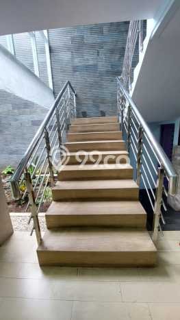 Sewa Rumah Murah di Riau Bandung Punya 4 Kamar Tidur Sewa Rumah Murah di Riau Bandung Punya 4 Kamar Tidur