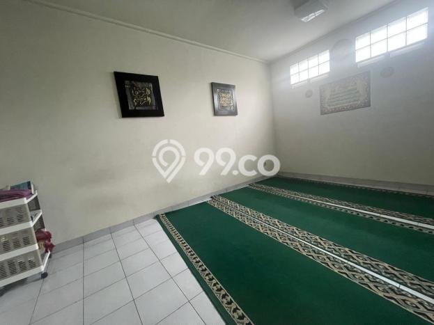 LOKASI STRATEGIS! Komersial Kawasan Soekarno Hatta, Luas 1370m², Area Bisnis LOKASI STRATEGIS! Komersial Kawasan Soekarno Hatta, Luas 1370m², Area Bisnis