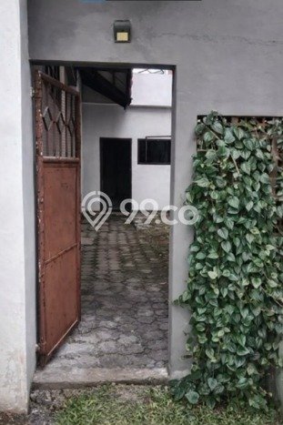 For Sale! Luxury House LT 726m2 Desain Modern di Pasteur For Sale! Luxury House LT 726m2 Desain Modern di Pasteur