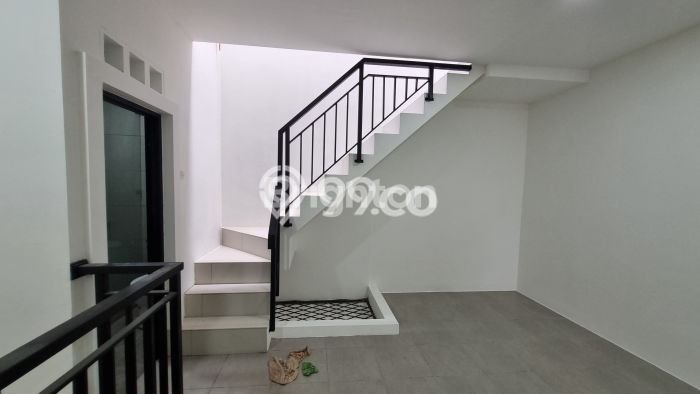 HARGA SPESIAL! Rumah Modern area Tanjung Duren, Jakarta Barat, LT 78m² Bangunan 165m² BISA KPR! HARGA SPESIAL! Rumah Modern area Tanjung Duren, Jakarta Barat, LT 78m² Bangunan 165m² BISA KPR!