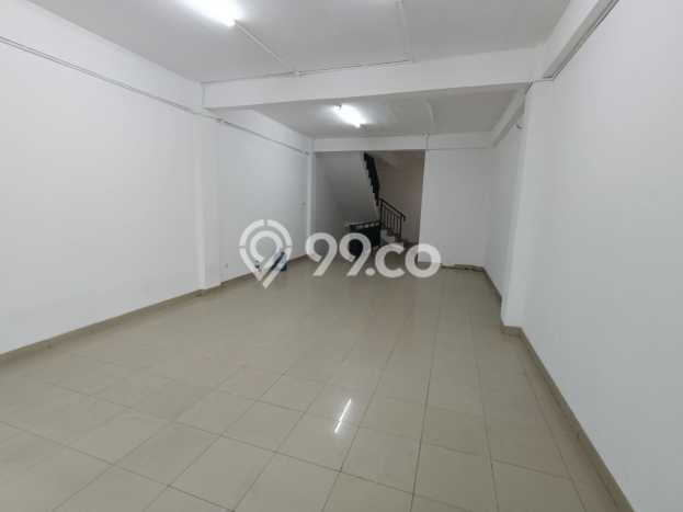 Jual Ruko Kawasan Cideng, Luas 200m², Kawasan Potensial, Jalan Utama Jual Ruko Kawasan Cideng, Luas 200m², Kawasan Potensial, Jalan Utama