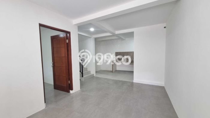 HARGA SPESIAL! Rumah Modern area Tanjung Duren, Jakarta Barat, LT 78m² Bangunan 165m² BISA KPR! HARGA SPESIAL! Rumah Modern area Tanjung Duren, Jakarta Barat, LT 78m² Bangunan 165m² BISA KPR!