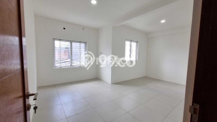 HARGA SPESIAL! Rumah Modern area Tanjung Duren, Jakarta Barat, LT 78m² Bangunan 165m² BISA KPR! HARGA SPESIAL! Rumah Modern area Tanjung Duren, Jakarta Barat, LT 78m² Bangunan 165m² BISA KPR!