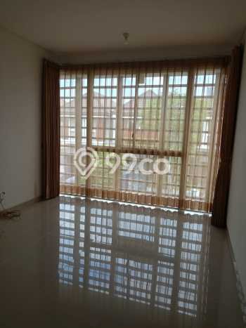 Rumah Strategis Minimalis Lb 97m2 di Sambikerep, Surabaya Rumah Strategis Minimalis Lb 97m2 di Sambikerep, Surabaya
