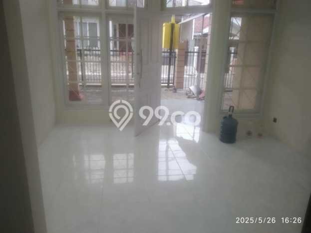 Rumah area Sukomanunggal, Lingkungan Asri, 5 KT Rumah area Sukomanunggal, Lingkungan Asri, 5 KT