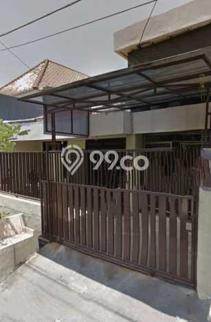 Rumah Luxury Best Location di Surabaya, Jawa Timur Rumah Luxury Best Location di Surabaya, Jawa Timur