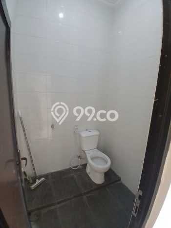 Properti Nyaman 3 KT Luas Tanah 172m2m² di Taman, Sidoarjo Properti Nyaman 3 KT Luas Tanah 172m2m² di Taman, Sidoarjo