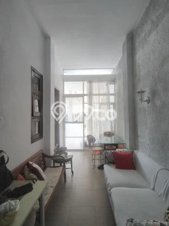 Rumah di Gubeng, Luas 120m2m², LB 70m2m² Rumah di Gubeng, Luas 120m2m², LB 70m2m²
