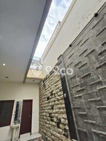 Rumah Kawasan , Luas 200m2m², LB 310m2m² Rumah Kawasan , Luas 200m2m², LB 310m2m²