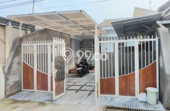 Rumah di Gubeng, Luas 120m2m², LB 70m2m² Rumah di Gubeng, Luas 120m2m², LB 70m2m²