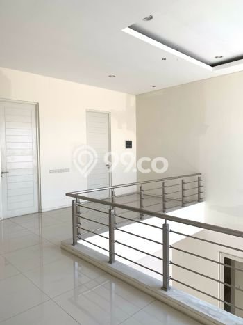 Rumah Luxury Modern Siap Huni di Citraland Surabaya Rumah Luxury Modern Siap Huni di Citraland Surabaya