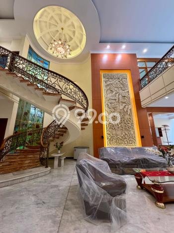 Siap Huni Hunian Elit 5 Kamar di Kelapa Gading Dekat ke Mana Saja Siap Huni Hunian Elit 5 Kamar di Kelapa Gading Dekat ke Mana Saja
