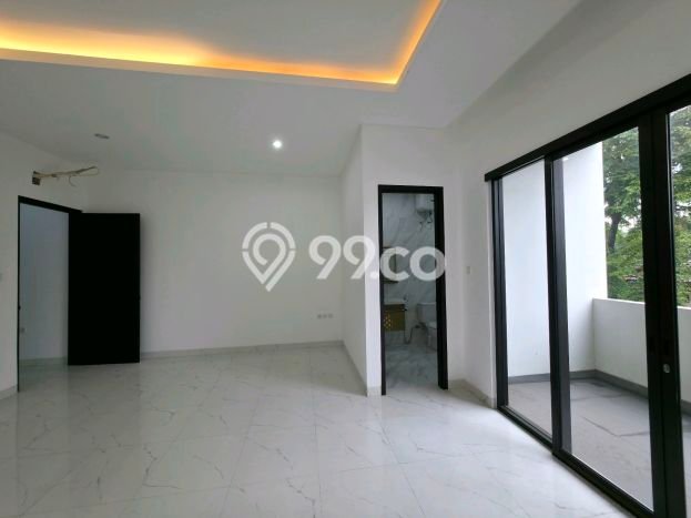 Rumah Eksklusif Siap Huni LT 120m2 di Kelapa Gading, Jakarta Utara Rumah Eksklusif Siap Huni LT 120m2 di Kelapa Gading, Jakarta Utara
