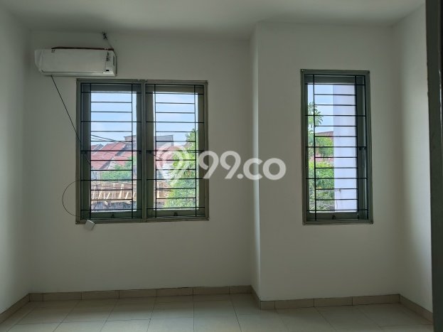 Jual Rumah Minimalis Bagus Punya 2 KT di Kelapa Gading Jakarta Utara SHM Jual Rumah Minimalis Bagus Punya 2 KT di Kelapa Gading Jakarta Utara SHM