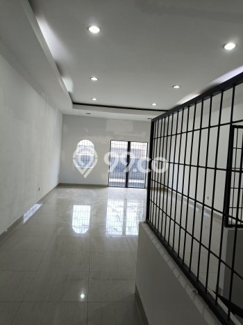 Ruko untuk disewa di Kelapa Gading punya LT 76m2 & LB 200m2 harga sewa kompetitif Ruko untuk disewa di Kelapa Gading punya LT 76m2 & LB 200m2 harga sewa kompetitif