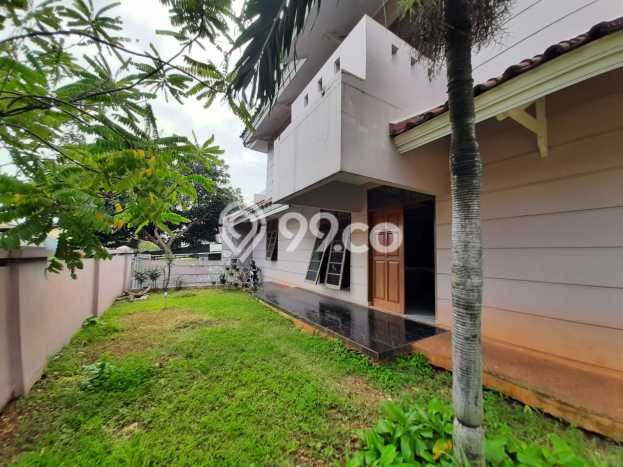 Rumah Luxury Modern Tanpa Renovasi di Cinere Jakarta Selatan Rumah Luxury Modern Tanpa Renovasi di Cinere Jakarta Selatan