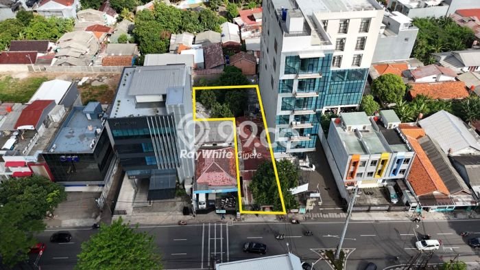Tanah di Kebayoran Lama, Jakarta Selatan Luas 759m2 Dijual Segera Tanah di Kebayoran Lama, Jakarta Selatan Luas 759m2 Dijual Segera