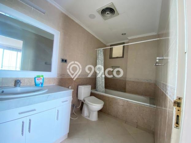 Dijual Rumah Eksklusif 2 KT di Pondok Indah, Jakarta Selatan Dijual Rumah Eksklusif 2 KT di Pondok Indah, Jakarta Selatan