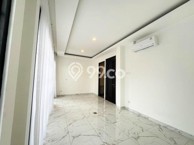 For Sale Rumah Mewah Exclusive di Pesanggrahan, Jakarta Selatan For Sale Rumah Mewah Exclusive di Pesanggrahan, Jakarta Selatan