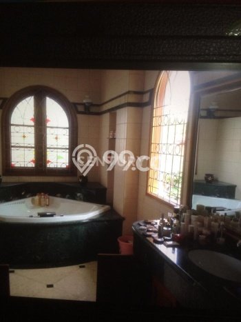 For Sale! Luxury House LT 5300m2 Desain Elegan di Permata Hijau For Sale! Luxury House LT 5300m2 Desain Elegan di Permata Hijau