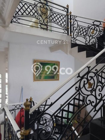 For Sale! Premium House LT 200m2 Desain Elegan di Penggilingan For Sale! Premium House LT 200m2 Desain Elegan di Penggilingan