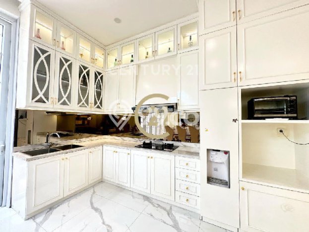 Dijual Rumah Mewah Megah Dengan View Cantik di Pulomas, Jakarta Timur Dijual Rumah Mewah Megah Dengan View Cantik di Pulomas, Jakarta Timur