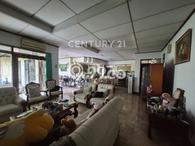 Rumah Mewah LB 442m2 Siap Huni Desain Elegan di Kayu Putih, Jakarta Timur Rumah Mewah LB 442m2 Siap Huni Desain Elegan di Kayu Putih, Jakarta Timur