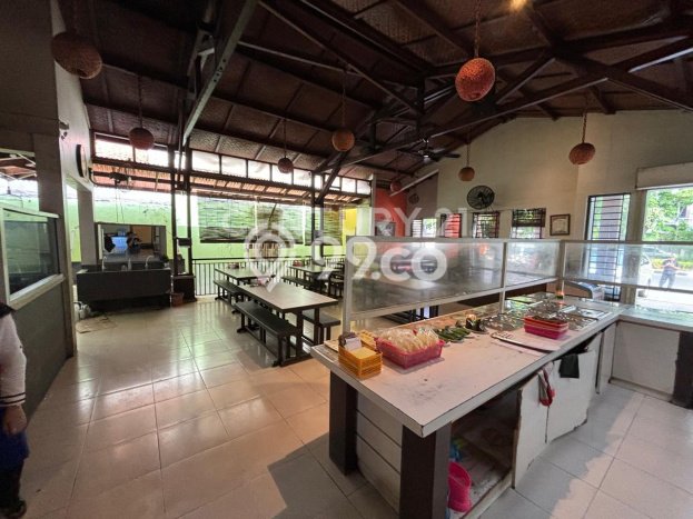 Rumah Elit Modern Tanpa Renovasi di Miroto Semarang Rumah Elit Modern Tanpa Renovasi di Miroto Semarang
