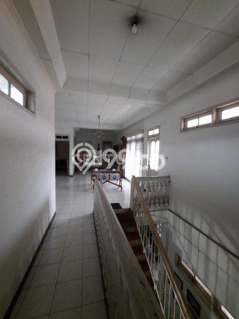 Hunian Mewah LB 200m2 Siap Huni Desain Elegan di Rawamangun, Jakarta Timur Hunian Mewah LB 200m2 Siap Huni Desain Elegan di Rawamangun, Jakarta Timur