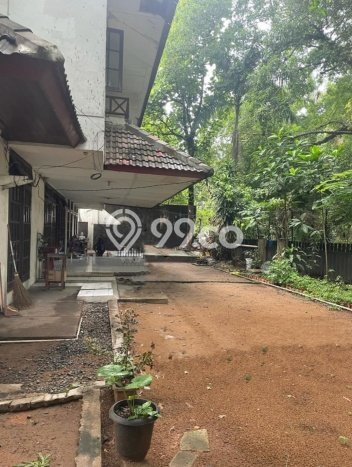 Rumah Mewah Siap Huni LT 484m2 di Kebayoran Baru, Jakarta Selatan Rumah Mewah Siap Huni LT 484m2 di Kebayoran Baru, Jakarta Selatan